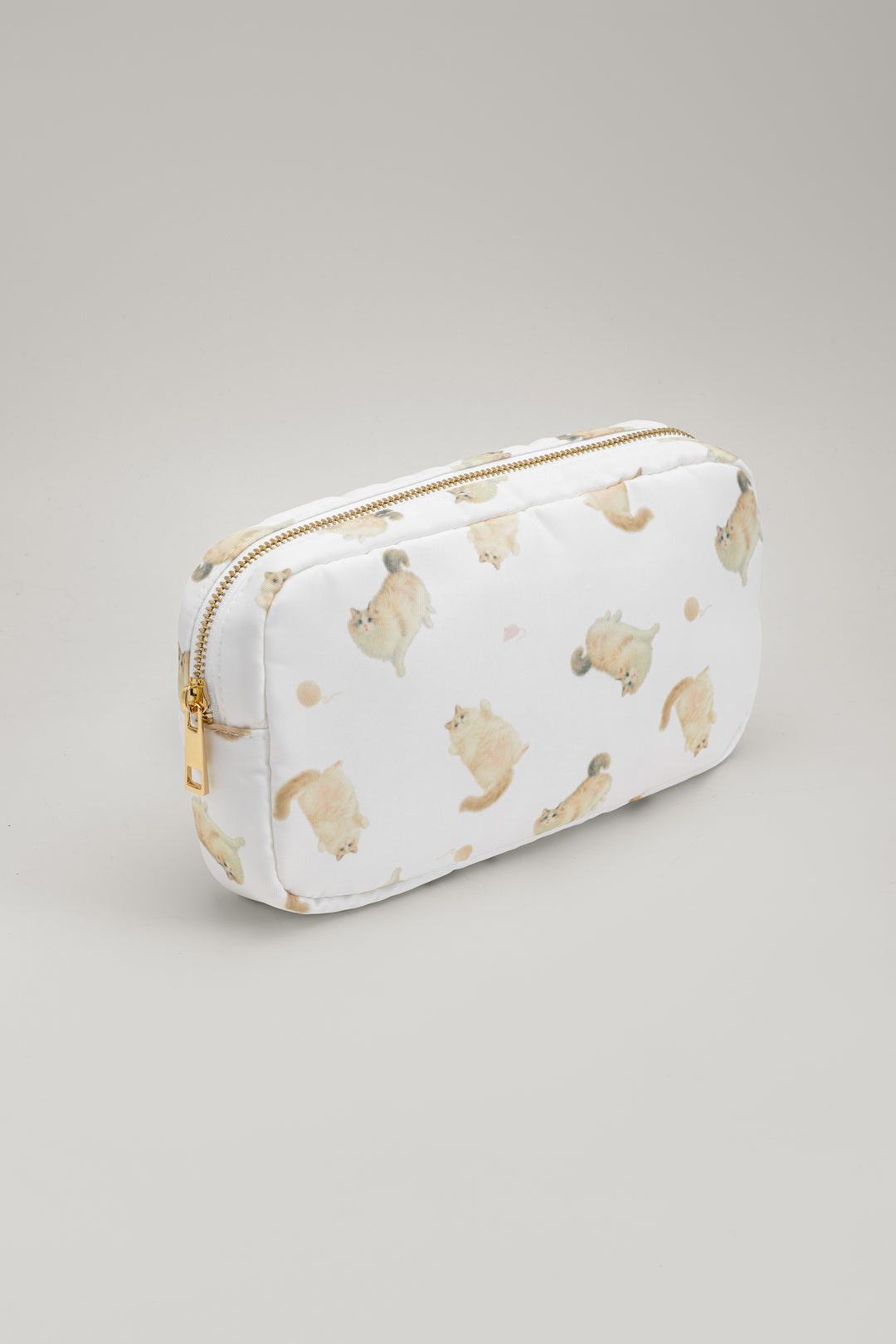 Dreamy Ragdoll Makeup Pouch